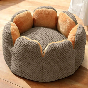 Flower Shape Plush Cat Bed